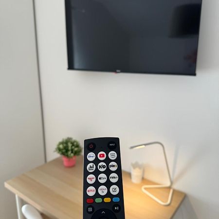 Apartman Tony Deluxe Near Zagreb Airport Velika Gorica Ngoại thất bức ảnh